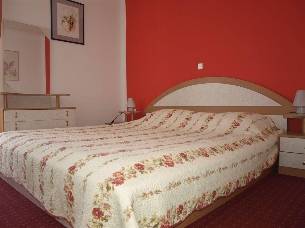 Hotel Podravina โคปริฟนิซา ภายนอก รูปภาพ
