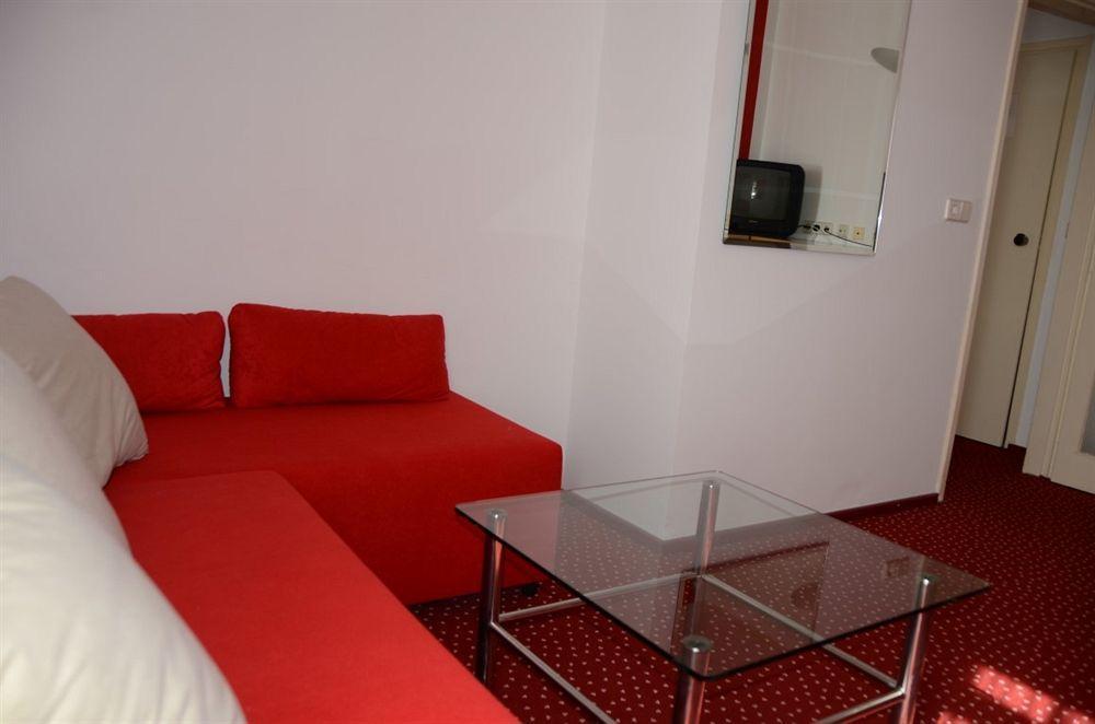 Hotel Podravina โคปริฟนิซา ภายนอก รูปภาพ