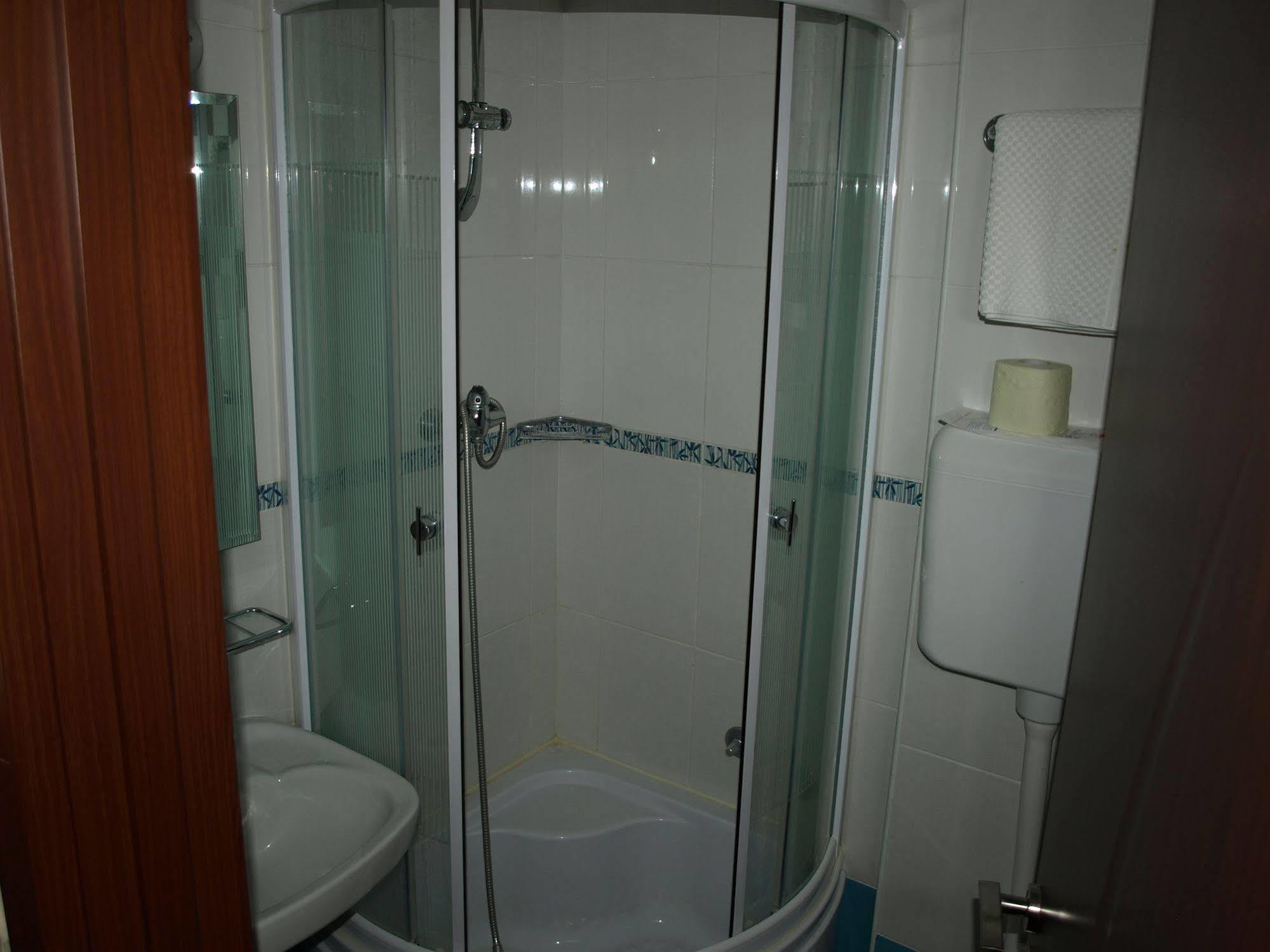 Hotel Podravina โคปริฟนิซา ภายนอก รูปภาพ