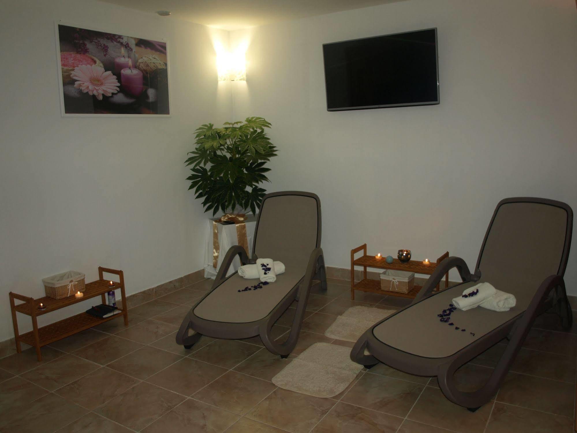 Hotel Podravina โคปริฟนิซา ภายนอก รูปภาพ